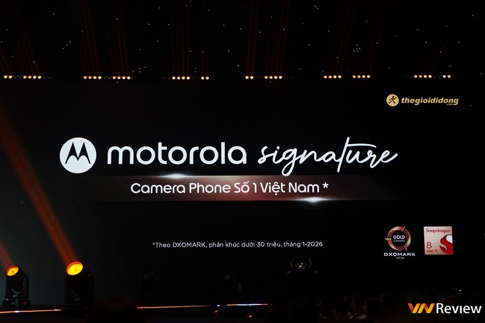 Motorola tuyên bố sở hữu camera phone số 1 Việt Nam, tái thiết lập dải sản phẩm cao cấp với bộ đôi Signature và Edge 70